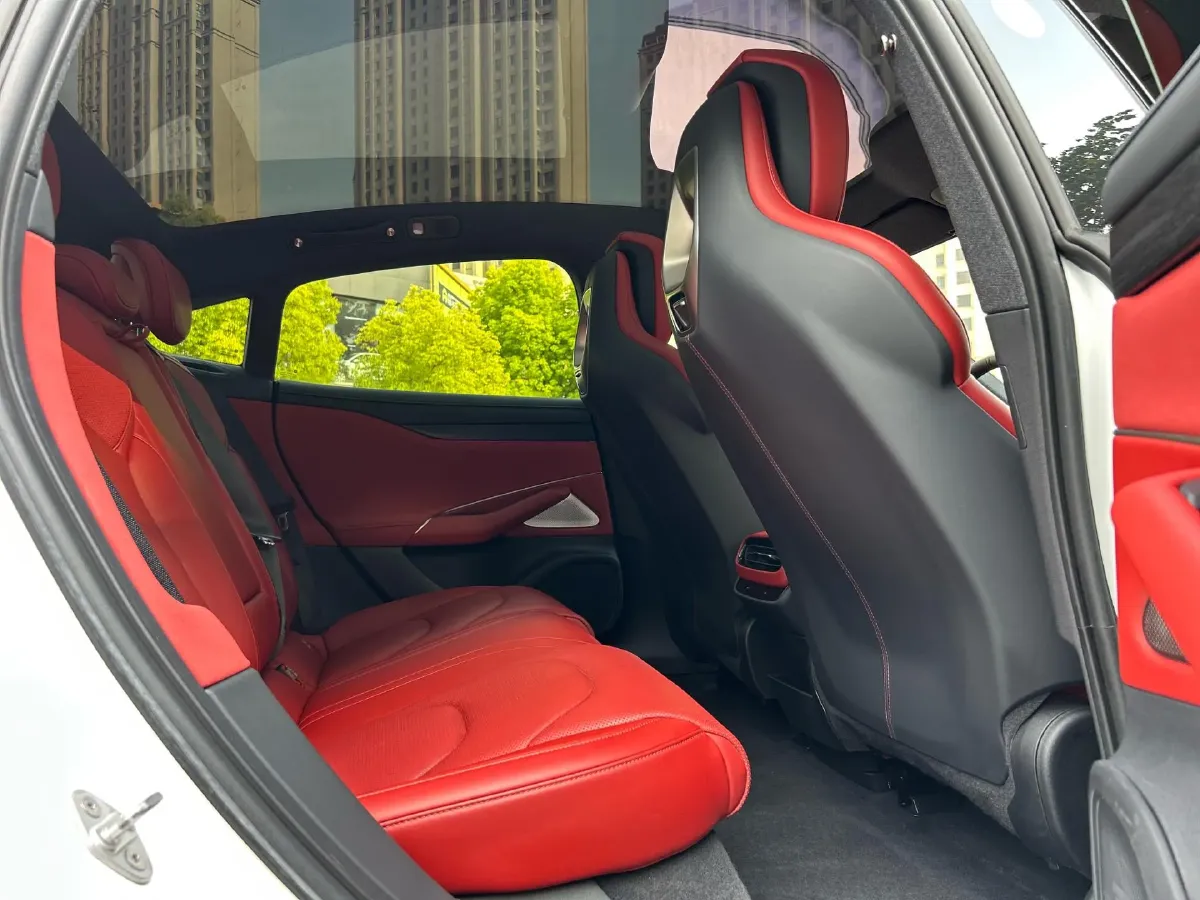 2024 MI SU7 BEV 94.3KWH,autocango,china used car exporter,china ev exporter,chinese used car exporter,chinese used ev exporter