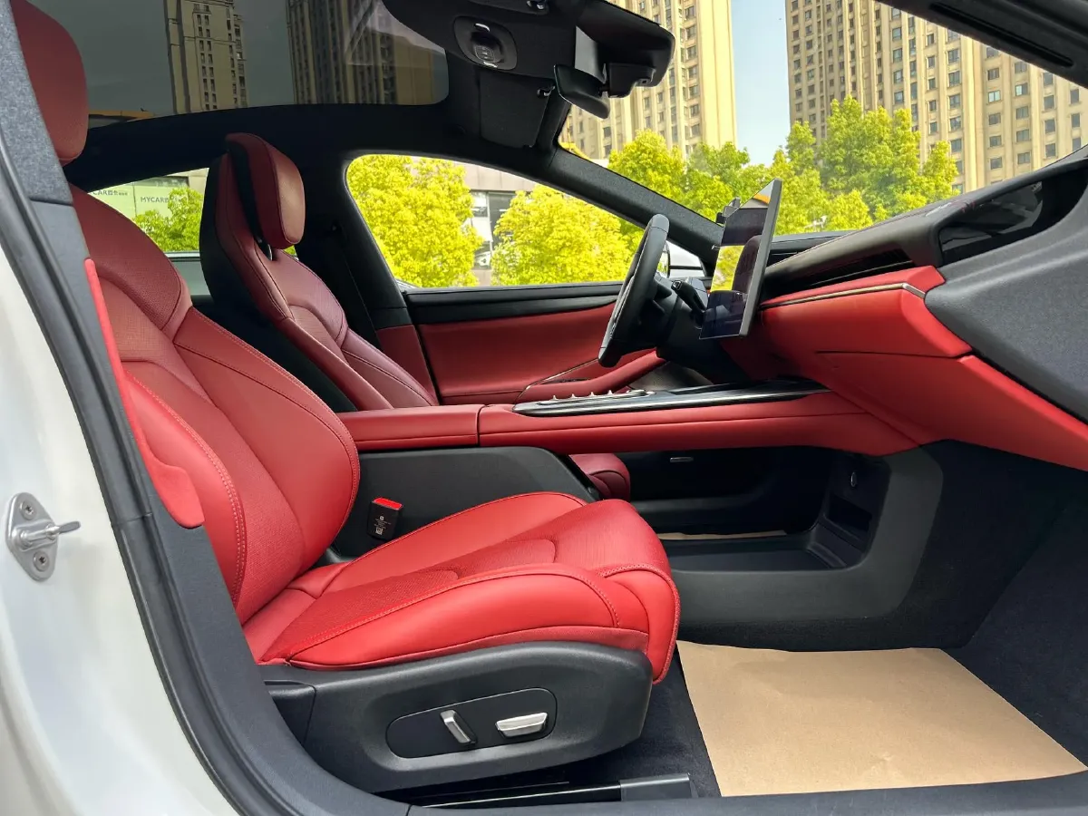2024 MI SU7 BEV 94.3KWH,autocango,china used car exporter,china ev exporter,chinese used car exporter,chinese used ev exporter