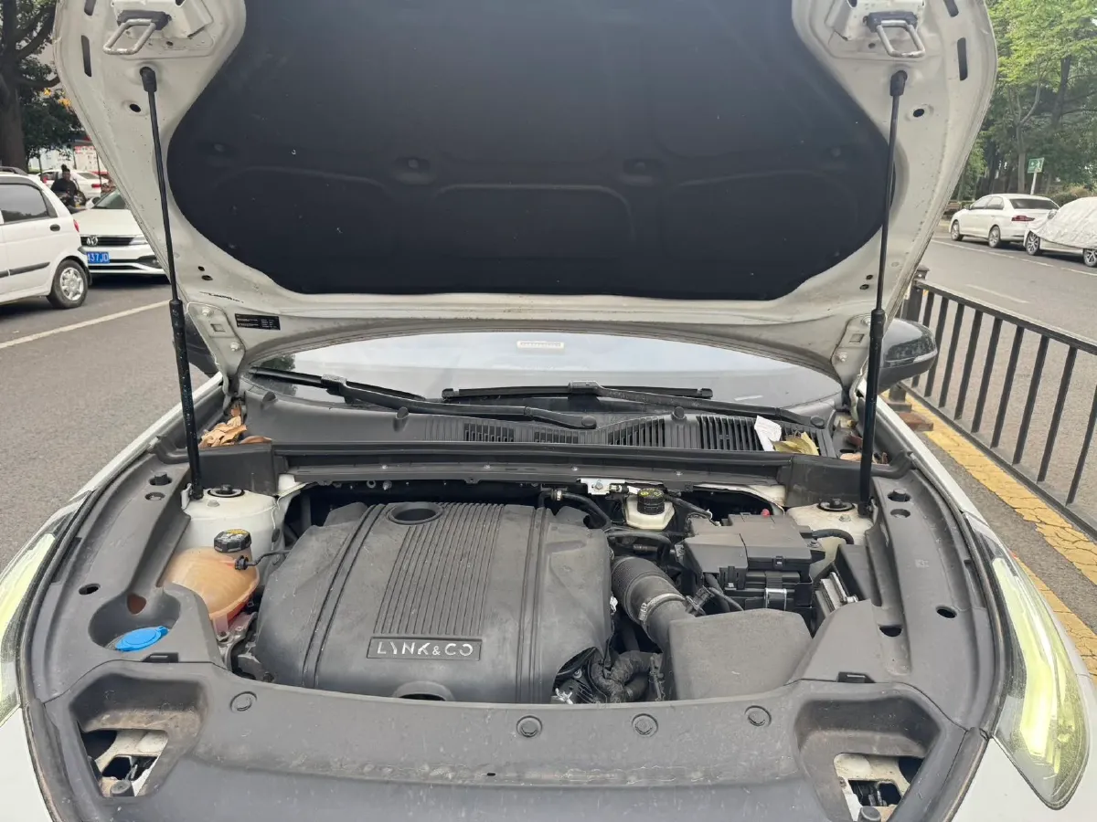 2021 LYNK&CO 03 1.5T 180HP L3 7DCT,autocango,china used car exporter,china ev exporter,chinese used car exporter,chinese used ev exporter