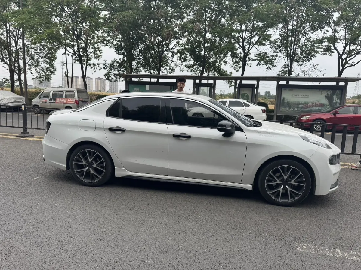 2021 LYNK&CO 03 1.5T 180HP L3 7DCT,autocango,china used car exporter,china ev exporter,chinese used car exporter,chinese used ev exporter