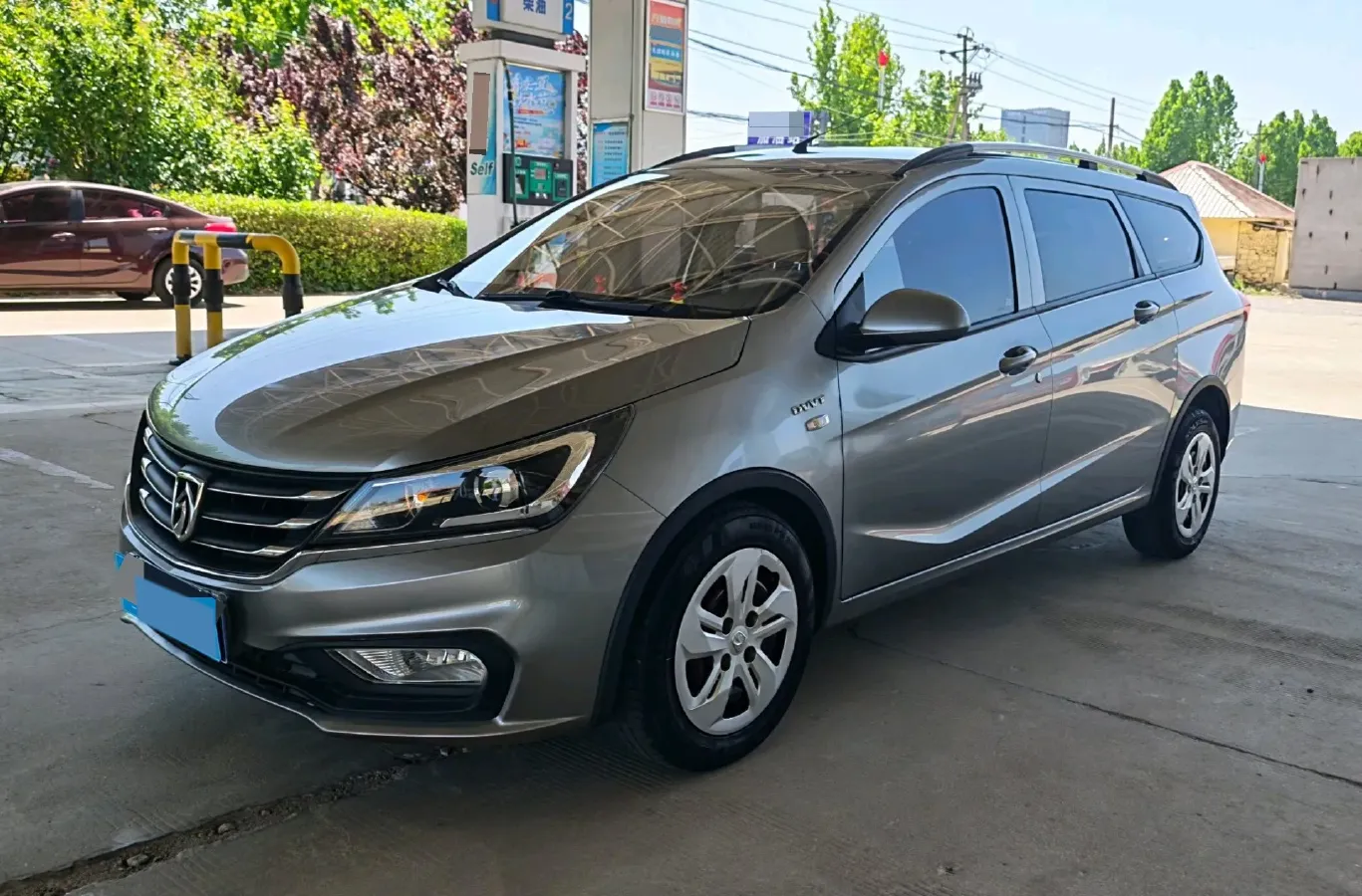 2017 BaoJun 310W 1.5L 112HP L4 6MT,autocango,china used car exporter,china ev exporter,chinese used car exporter,chinese used ev exporter