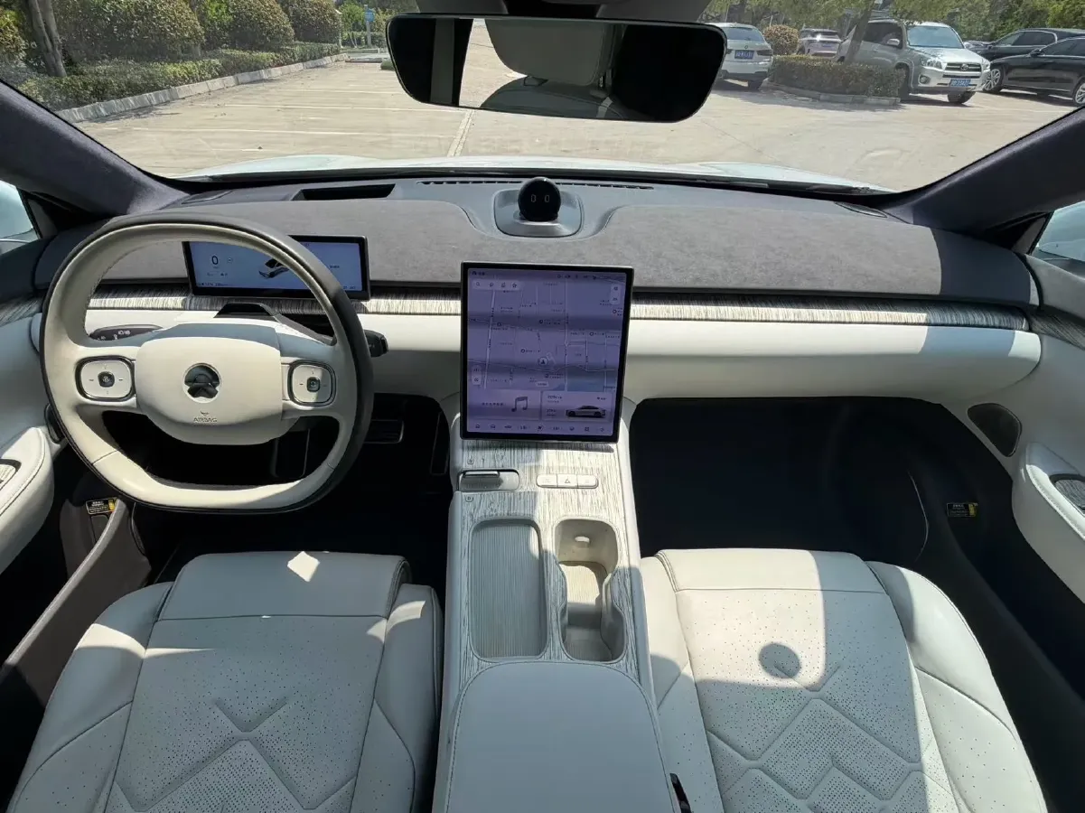2021 Volkswagen ID.6 Crozz BEV 84.8KWH,autocango,china used car exporter,china ev exporter,chinese used car exporter,chinese used ev exporter