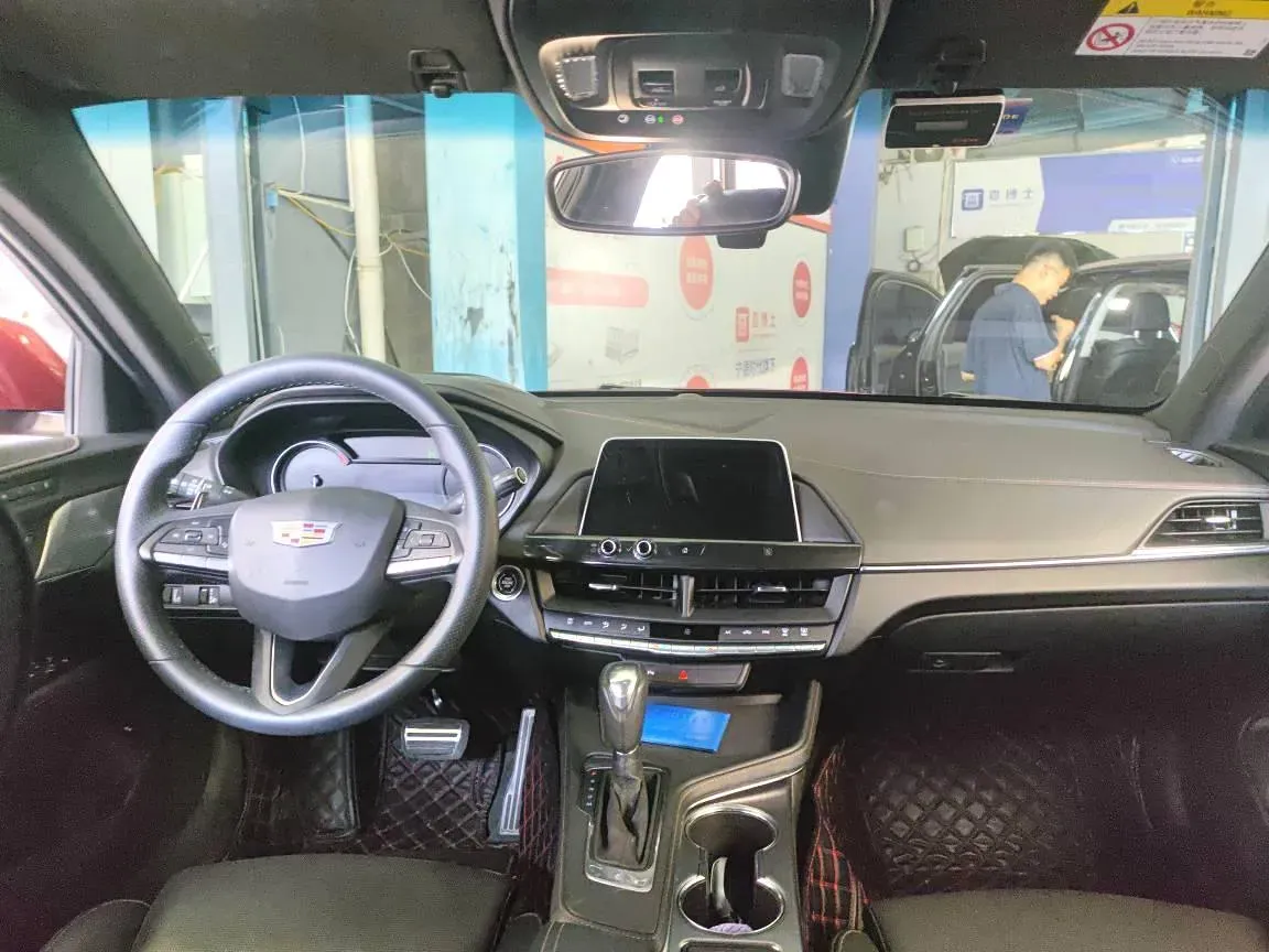 2020 Cadillac XT4 2.0T 241HP L4 9AT,autocango,china used car exporter,china ev exporter,chinese used car exporter,chinese used ev exporter