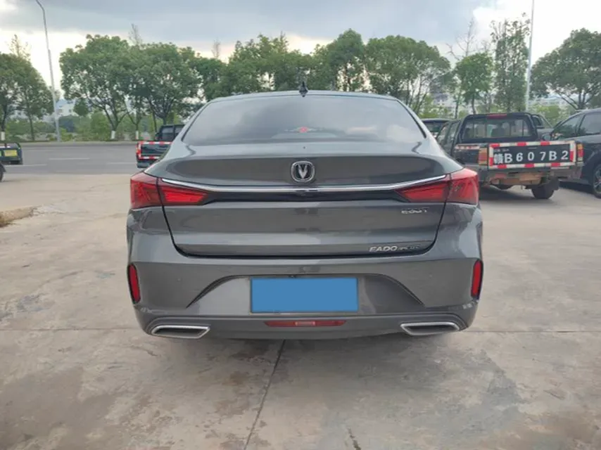 2022 ChangAn Eado 1.4T 160HP L4 7DCT,autocango,china used car exporter,china ev exporter,chinese used car exporter,chinese used ev exporter