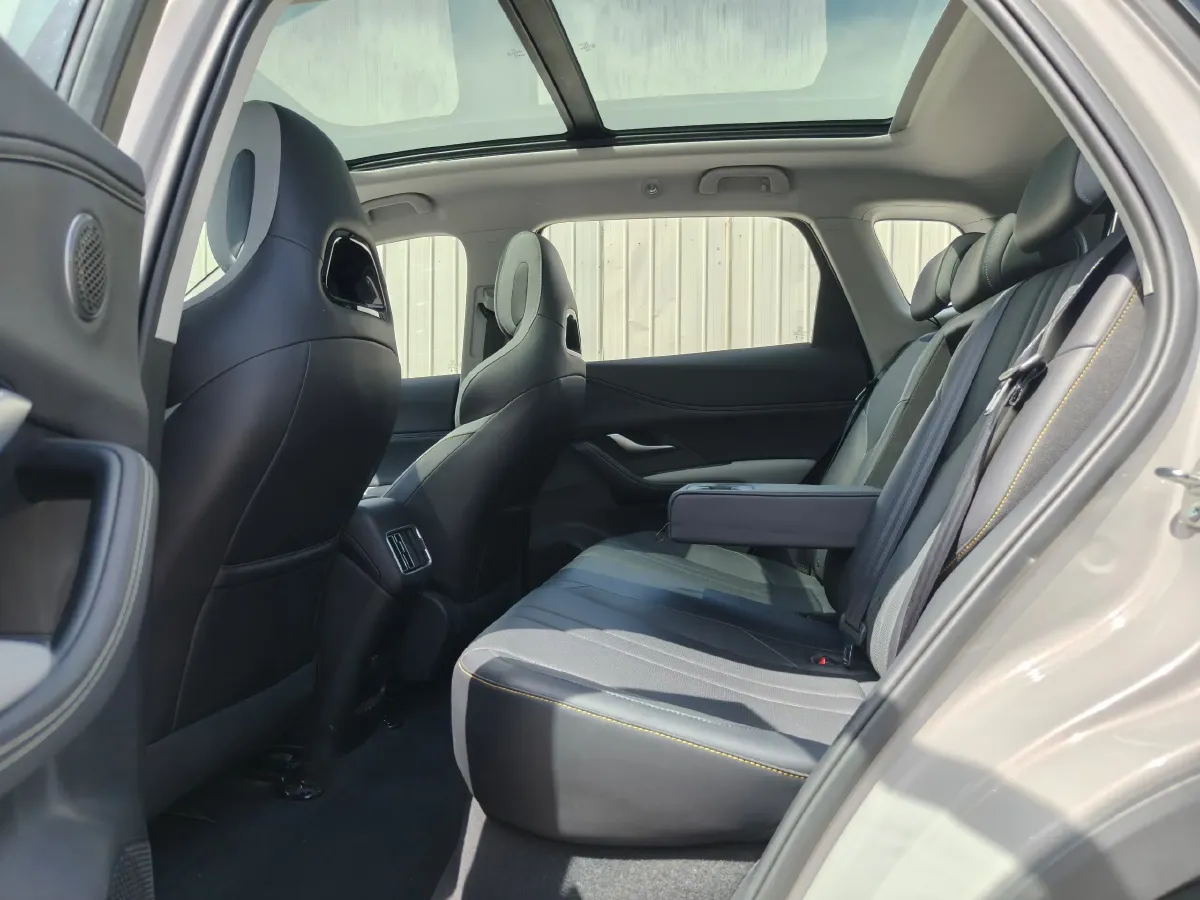 2025 BYD Sea Lion 05 DM-i 1.5L 101HP L4 E-CVT PHEV 18.3KWH,autocango,china used car exporter,china ev exporter,chinese used car exporter,chinese used ev exporter