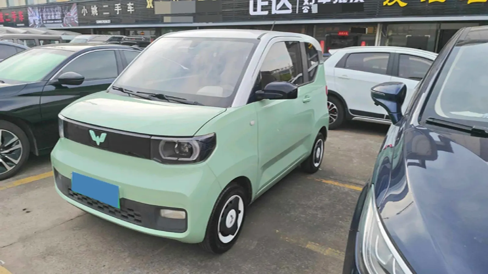 2022 WuLing HongGuang MINI EV BEV 9KWH,autocango,china used car exporter,china ev exporter,chinese used car exporter,chinese used ev exporter