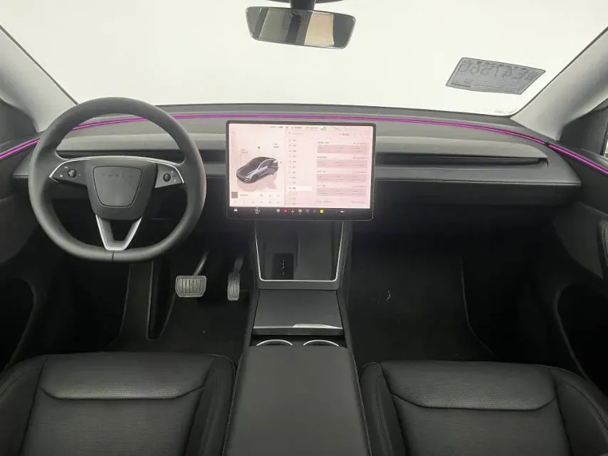 2025 Tesla Model Y BEV 62.5KWH,autocango,china used car exporter,china ev exporter,chinese used car exporter,chinese used ev exporter