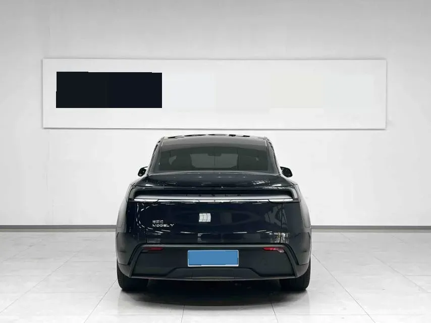 2025 Tesla Model Y BEV 62.5KWH,autocango,china used car exporter,china ev exporter,chinese used car exporter,chinese used ev exporter