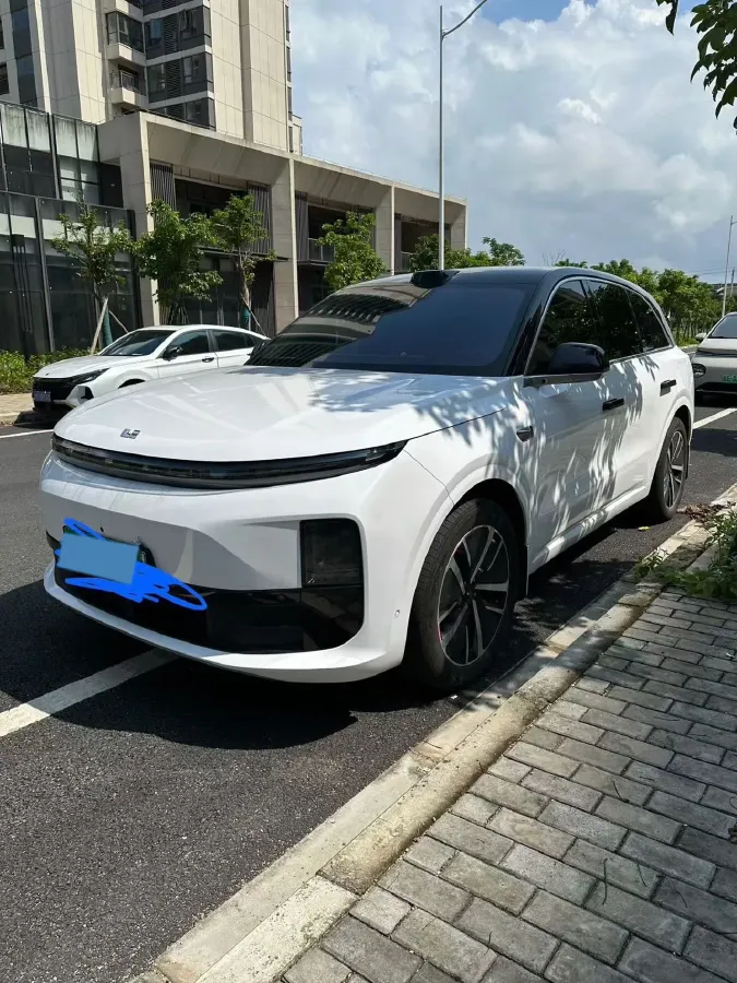2024 Li L6 Range Extended 154HP L4 REEV 36.8KWH,autocango,china used car exporter,china ev exporter,chinese used car exporter,chinese used ev exporter