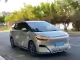 2024 Xpeng X9 BEV 101.5KWH
