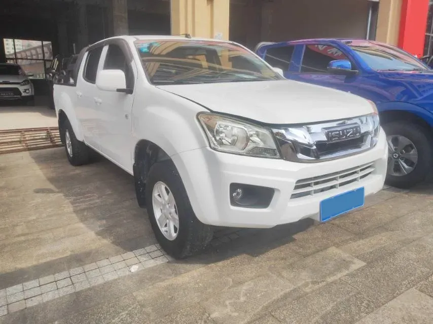 2018 Isuzu RE-MAX Jim 2.8T 116HP L4 5MT,autocango,china used car exporter,china ev exporter,chinese used car exporter,chinese used ev exporter