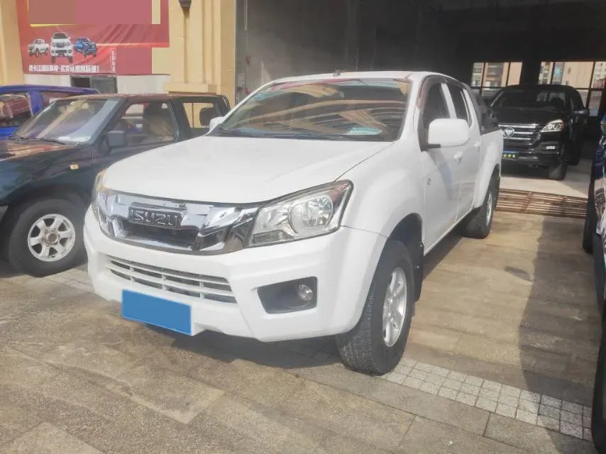 2018 Isuzu RE-MAX Jim 2.8T 116HP L4 5MT,autocango,china used car exporter,china ev exporter,chinese used car exporter,chinese used ev exporter
