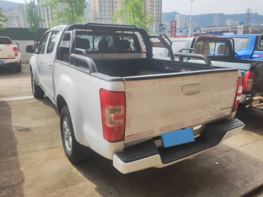 2018 Isuzu RE-MAX Jim 2.8T 116HP L4 5MT,autocango,china used car exporter,china ev exporter,chinese used car exporter,chinese used ev exporter
