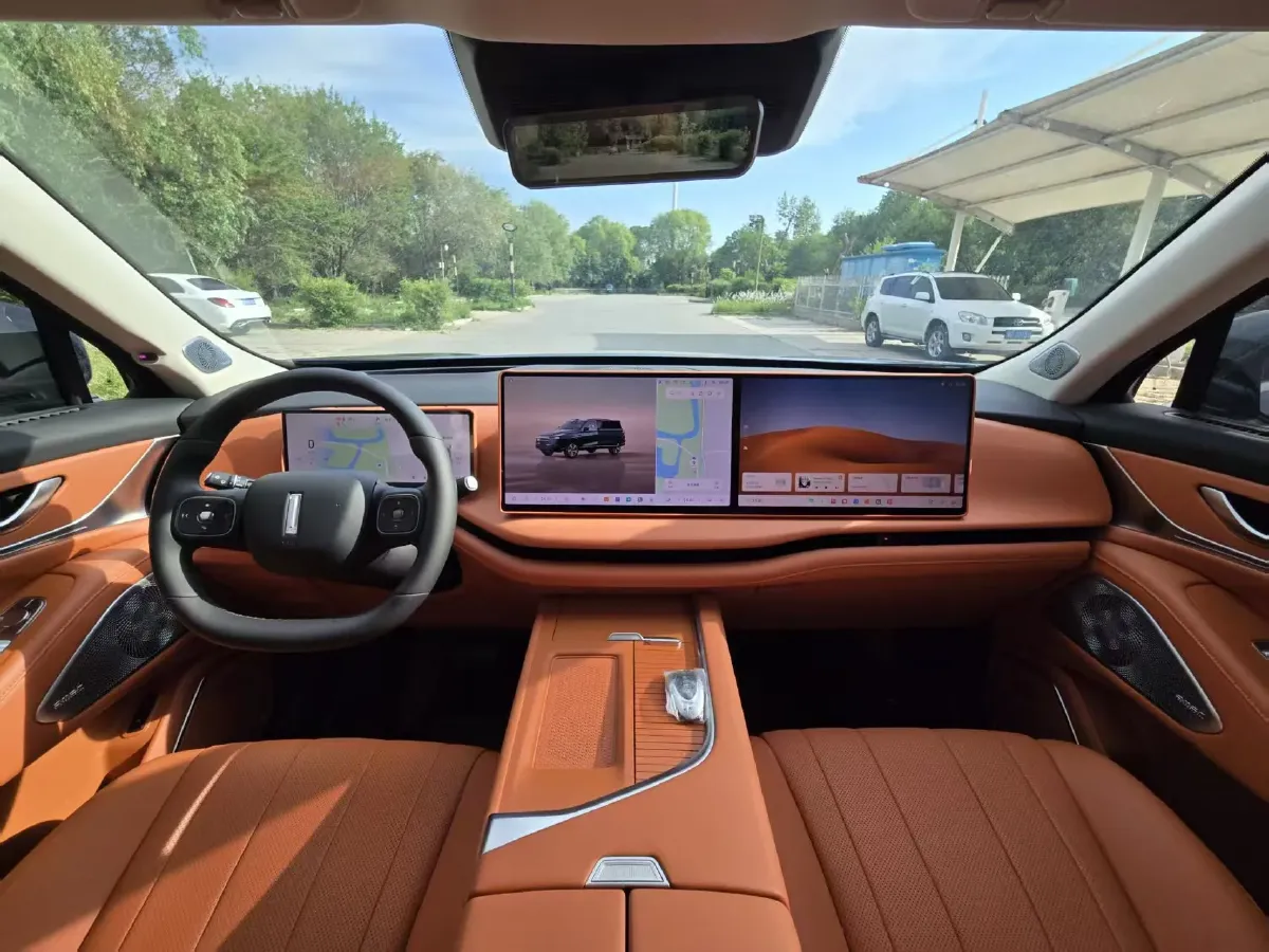 2025 WEY BlueMountain 1.5T 170HP L4 4DHT PHEV 44.5KWH,autocango,china used car exporter,china ev exporter,chinese used car exporter,chinese used ev exporter