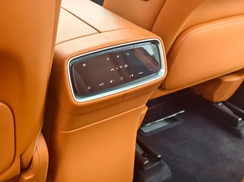 2024 HIMA AITO M9 1.5T 152HP L4 REEV 52KWH,autocango,china used car exporter,china ev exporter,chinese used car exporter,chinese used ev exporter
