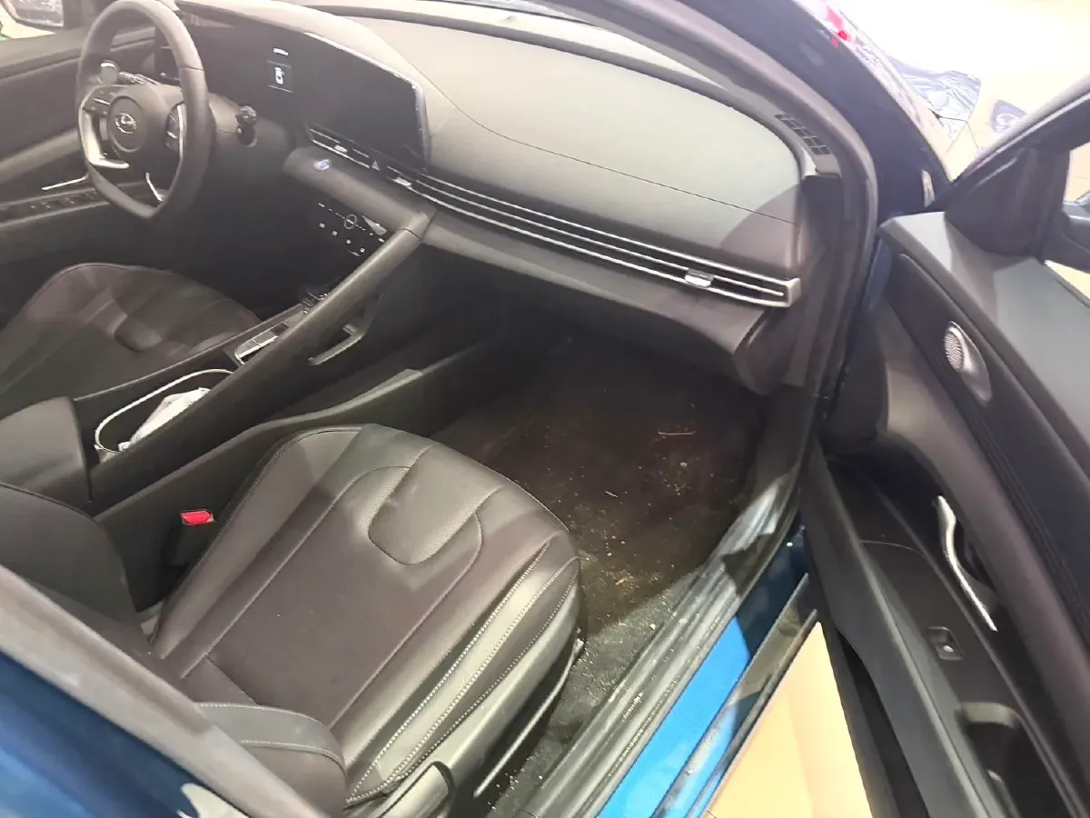 2021 Hyundai Elantra 1.5L 115HP L4 CVT,autocango,china used car exporter,china ev exporter,chinese used car exporter,chinese used ev exporter