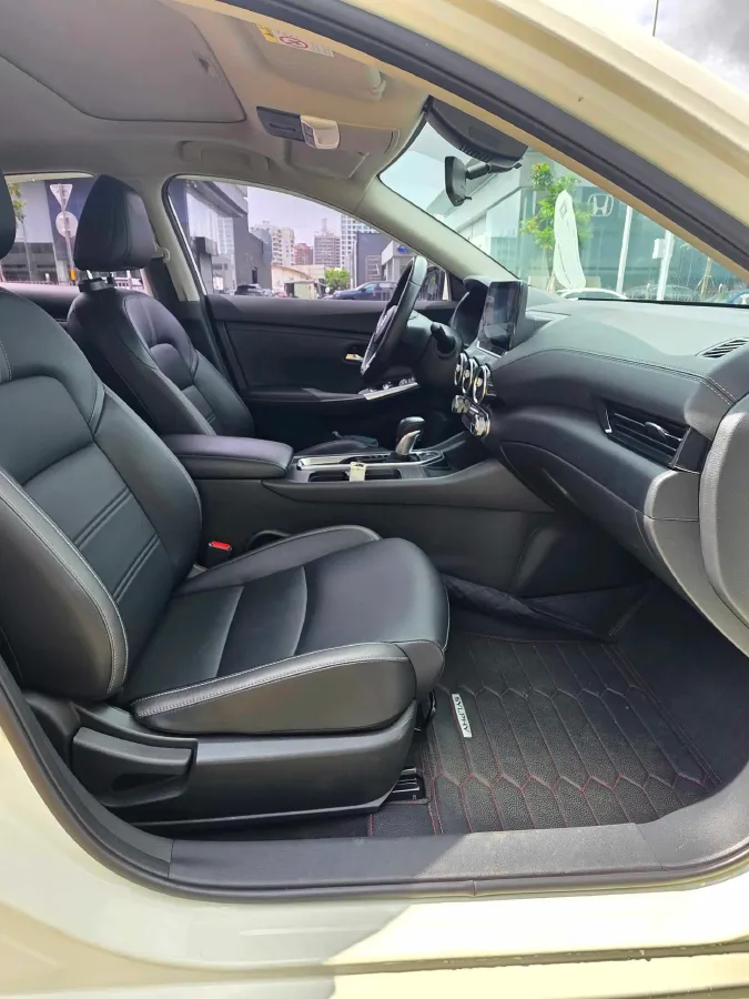 2021 Nissan Sylphy 1.6L 135HP L4 CVT,autocango,china used car exporter,china ev exporter,chinese used car exporter,chinese used ev exporter