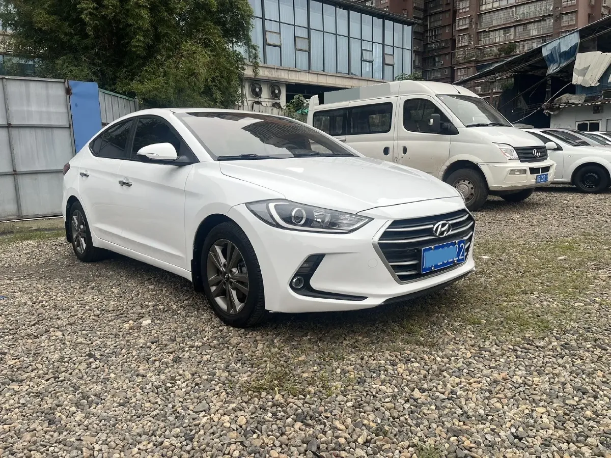 2016 Hyundai Elantra 1.6L 128HP L4 6MT,autocango,china used car exporter,china ev exporter,chinese used car exporter,chinese used ev exporter