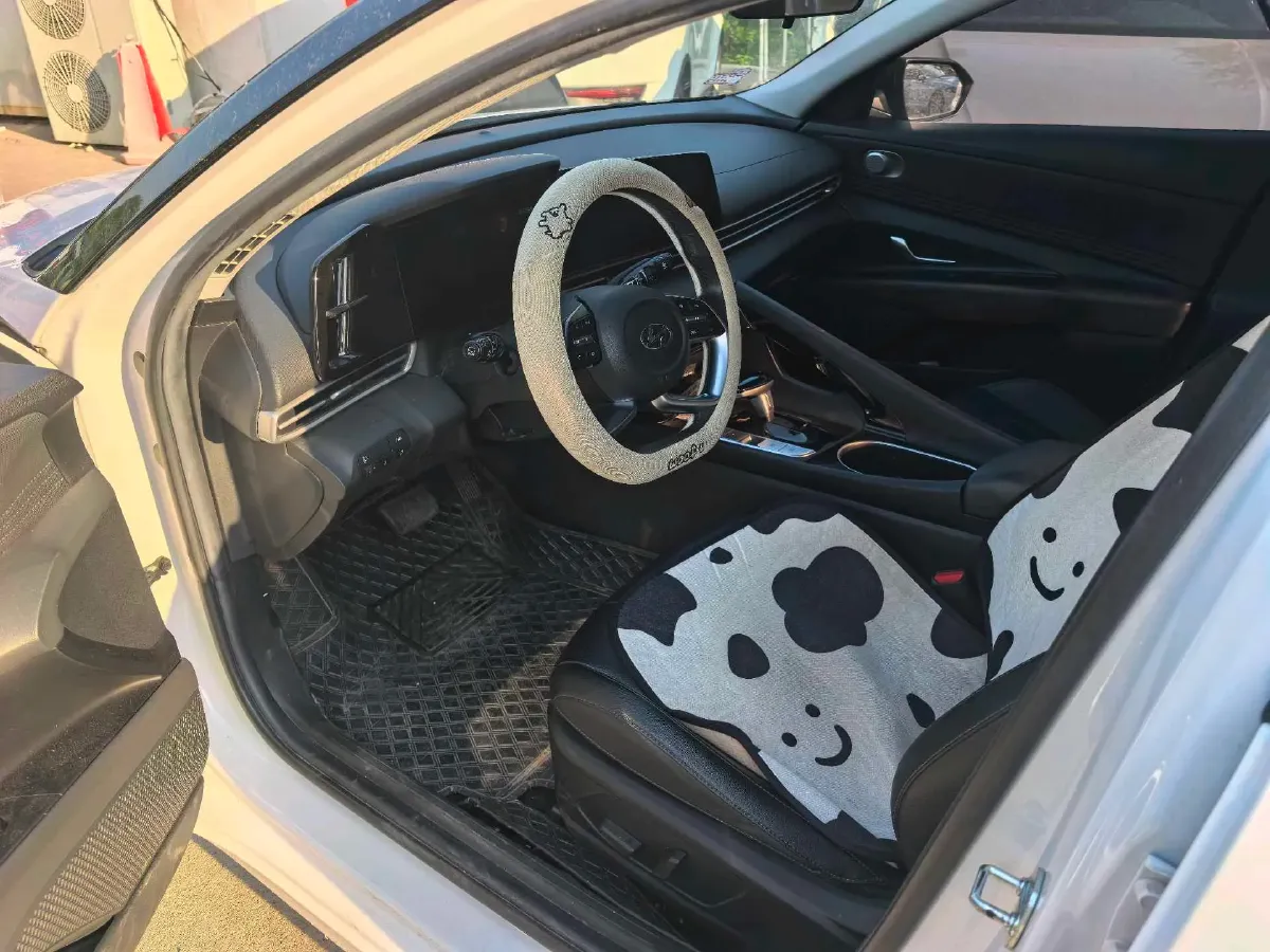 2021 Hyundai Elantra 1.5L 115HP L4 CVT,autocango,china used car exporter,china ev exporter,chinese used car exporter,chinese used ev exporter