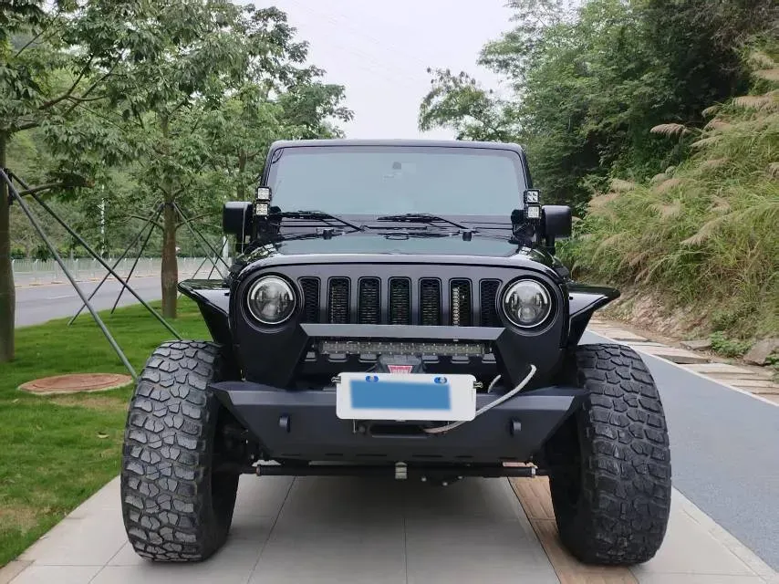 2017 Jeep Wrangler 3.6L 284HP V6 5AT,autocango,china used car exporter,china ev exporter,chinese used car exporter,chinese used ev exporter