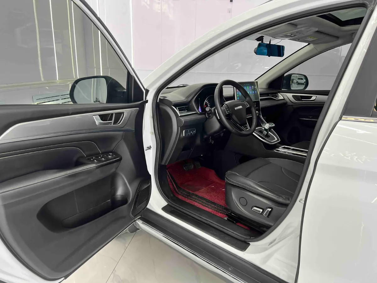 2021 Haval M6 1.5T 150HP L4 7DCT,autocango,china used car exporter,china ev exporter,chinese used car exporter,chinese used ev exporter