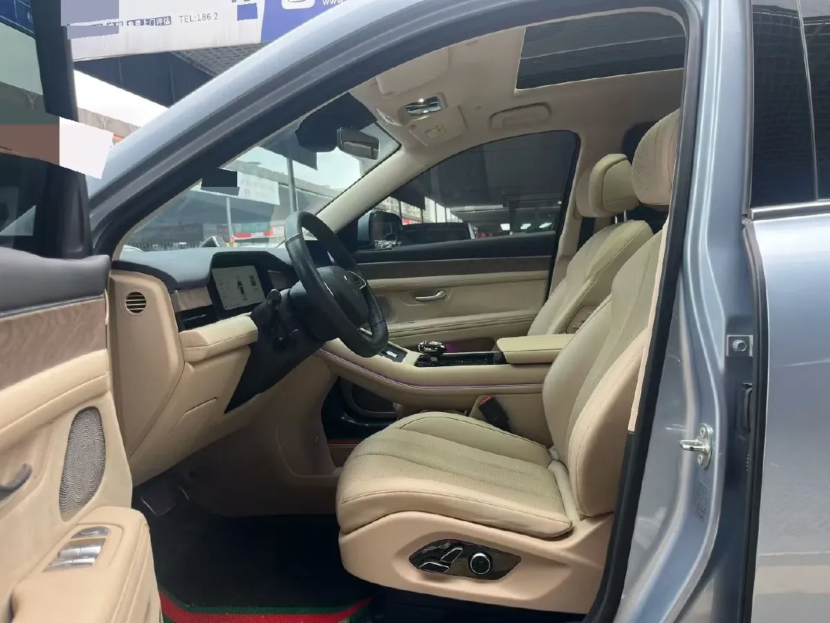 2022 Volvo S60 2.0T 197HP L4 8AT,autocango,china used car exporter,china ev exporter,chinese used car exporter,chinese used ev exporter