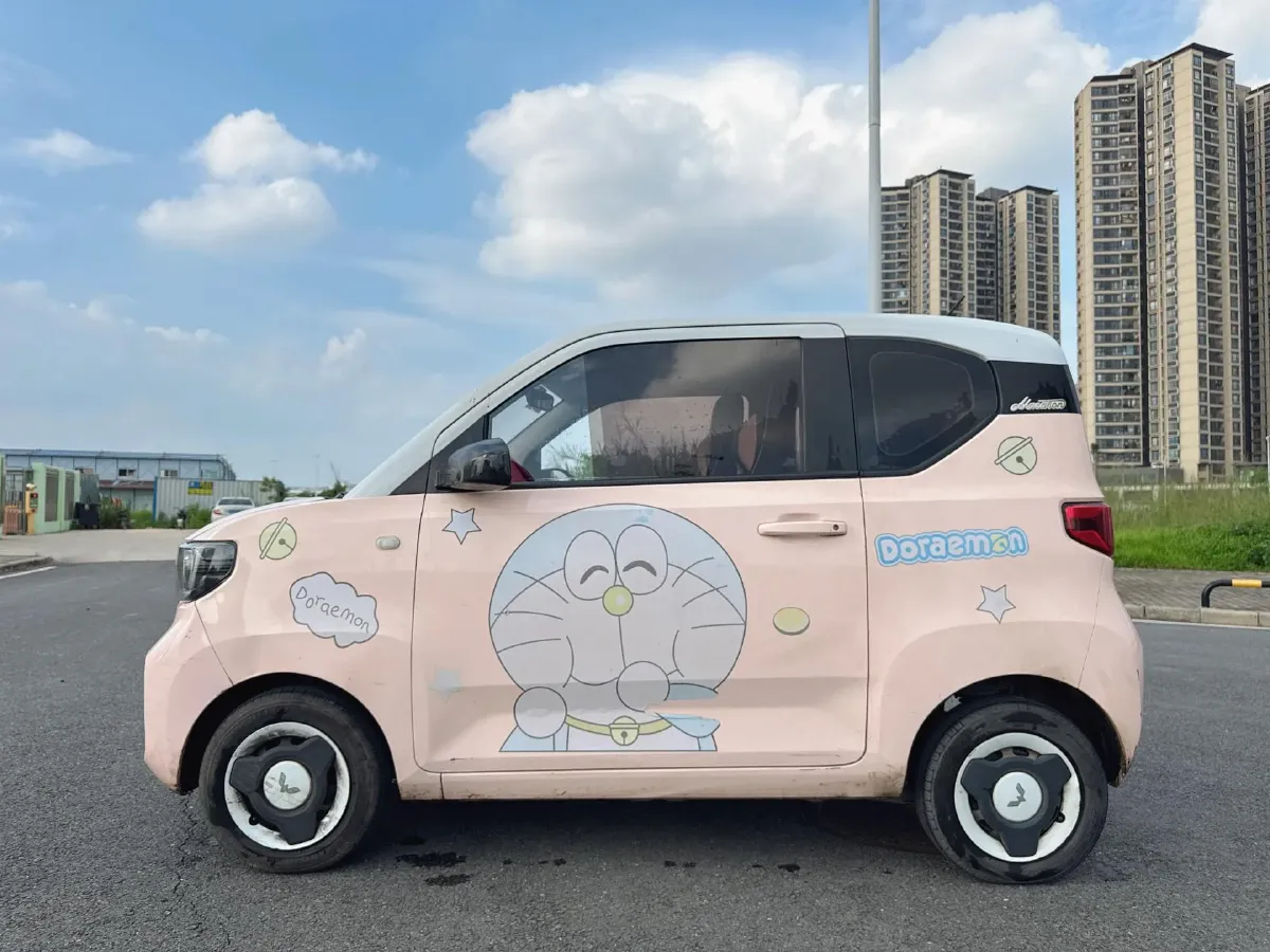 2022 WuLing HongGuang MINI EV BEV 13.9KWH,autocango,china used car exporter,china ev exporter,chinese used car exporter,chinese used ev exporter