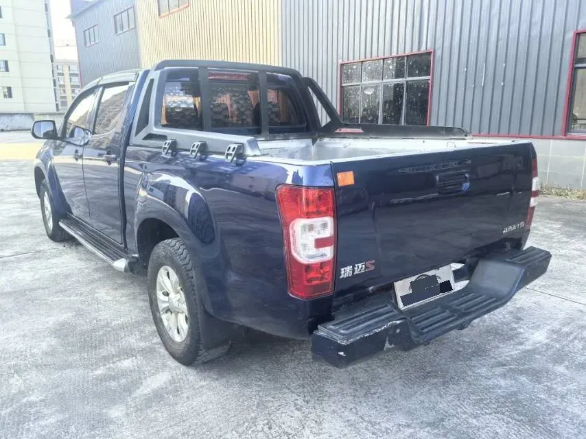 2019 Isuzu RE-MAX Jim 2.0T 204HP L4 5MT,autocango,china used car exporter,china ev exporter,chinese used car exporter,chinese used ev exporter