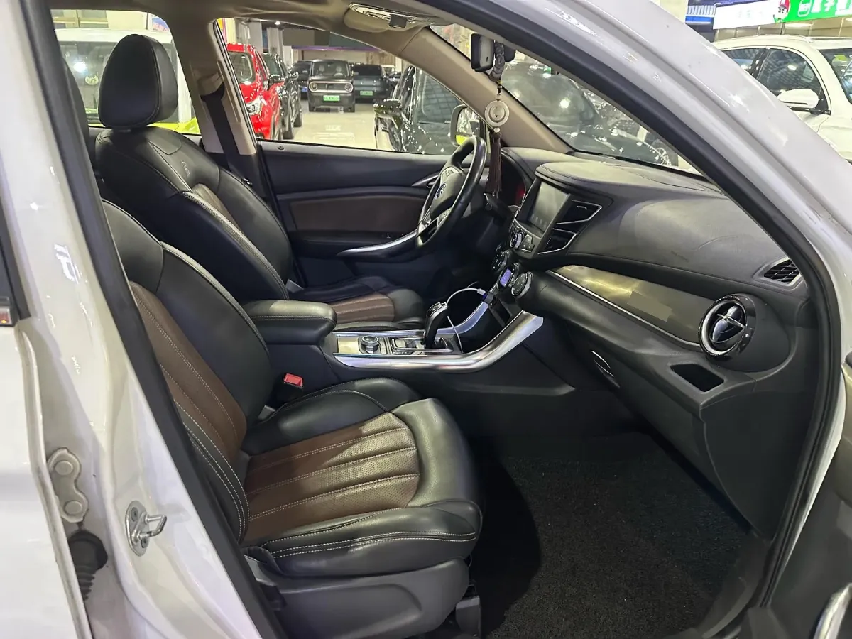 2017 BYD Song 1.5T 154HP L4 6DCT PHEV 16.9KWH,autocango,china used car exporter,china ev exporter,chinese used car exporter,chinese used ev exporter