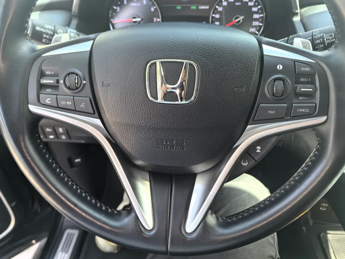 2023 Honda Avancier 2.0T 261HP L4 9AT,autocango,china used car exporter,china ev exporter,chinese used car exporter,chinese used ev exporter