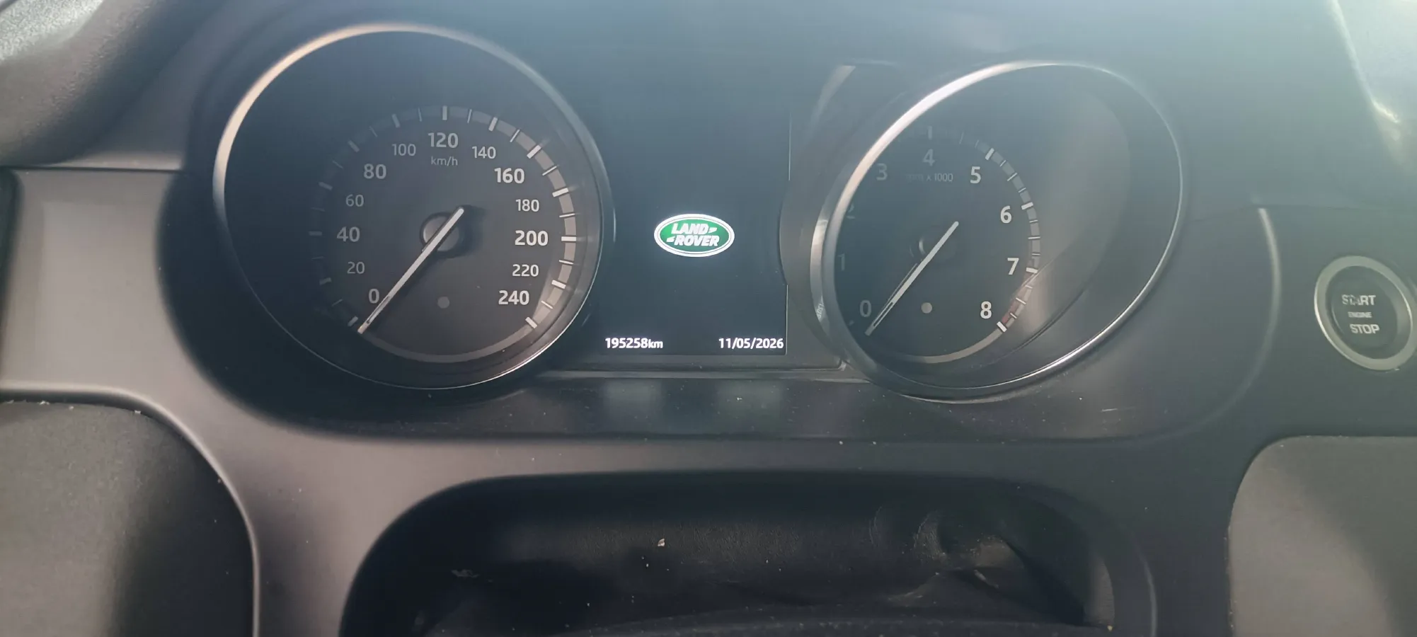 2018 Land Rover Discovery Sport 2.0T 241HP L4 9AT,autocango,china used car exporter,china ev exporter,chinese used car exporter,chinese used ev exporter