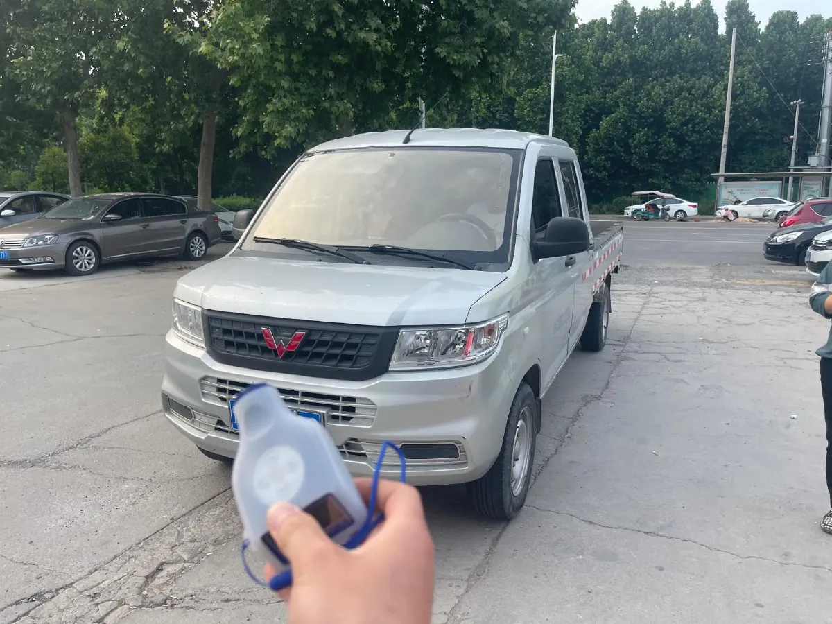 2019 WuLing RongGuang New Truck 1.8L 133HP L4 5MT,autocango,china used car exporter,china ev exporter,chinese used car exporter,chinese used ev exporter