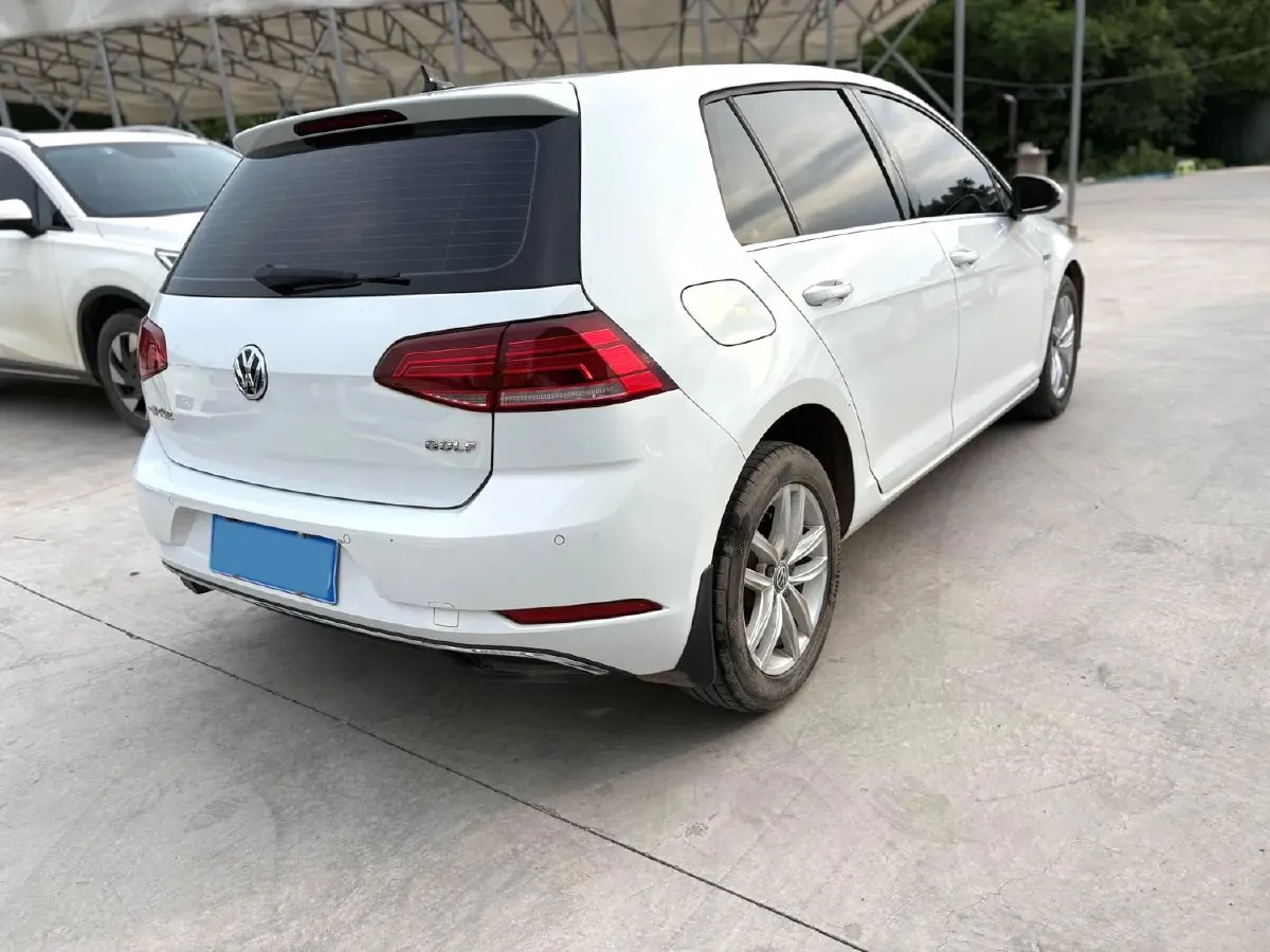 2018 Volkswagen Golf 1.4T 131HP L4 7DCT,autocango,china used car exporter,china ev exporter,chinese used car exporter,chinese used ev exporter