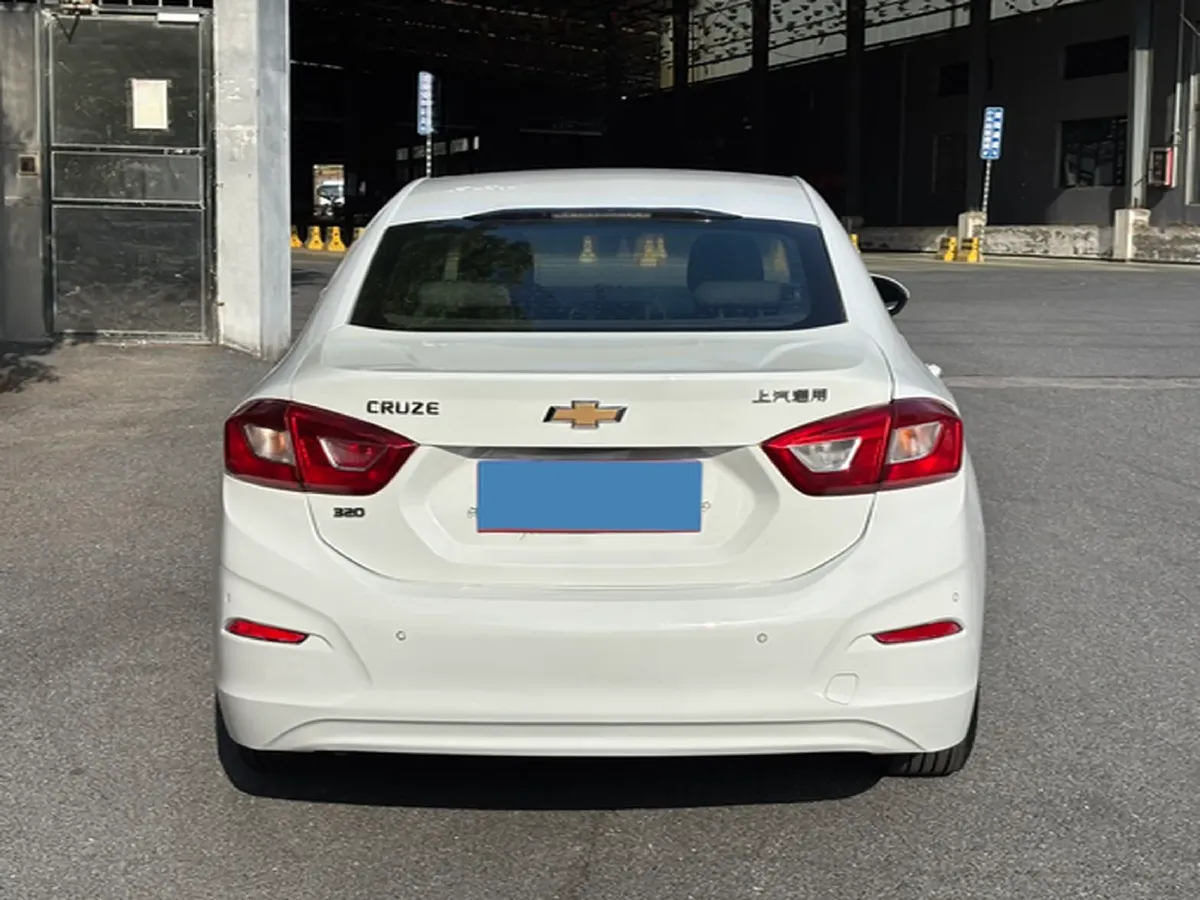 2018 Chevrolet Cruze 1.5L 114HP L4 6AT,autocango,china used car exporter,china ev exporter,chinese used car exporter,chinese used ev exporter