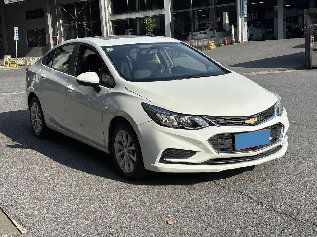 2018 Chevrolet Cruze 1.5L 114HP L4 6AT,autocango,china used car exporter,china ev exporter,chinese used car exporter,chinese used ev exporter