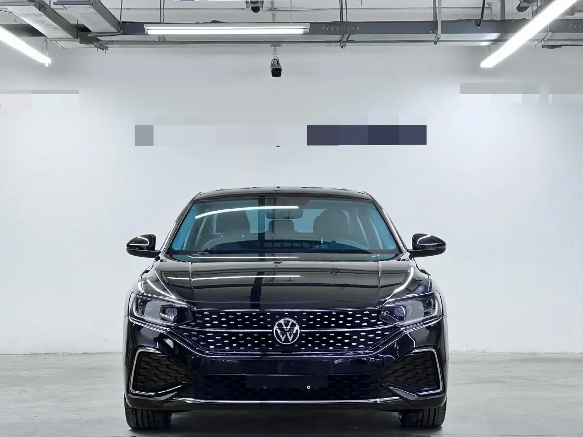 2022 Skoda Kodiak GT 2.0T 186HP L4 7DCT,autocango,china used car exporter,china ev exporter,chinese used car exporter,chinese used ev exporter