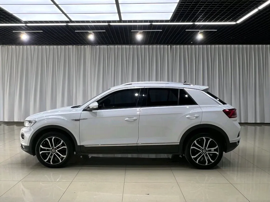 2022 Volkswagen T-Roc 1.4T 150HP L4 7DCT,autocango,china used car exporter,china ev exporter,chinese used car exporter,chinese used ev exporter