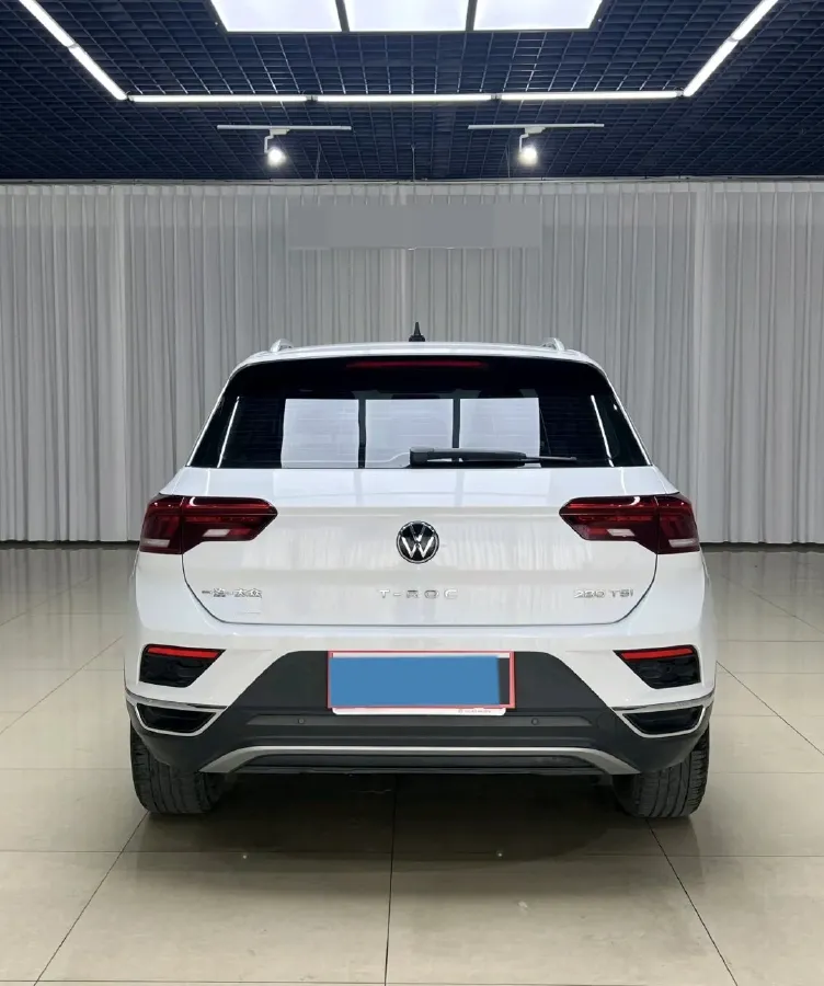 2022 Volkswagen T-Roc 1.4T 150HP L4 7DCT,autocango,china used car exporter,china ev exporter,chinese used car exporter,chinese used ev exporter