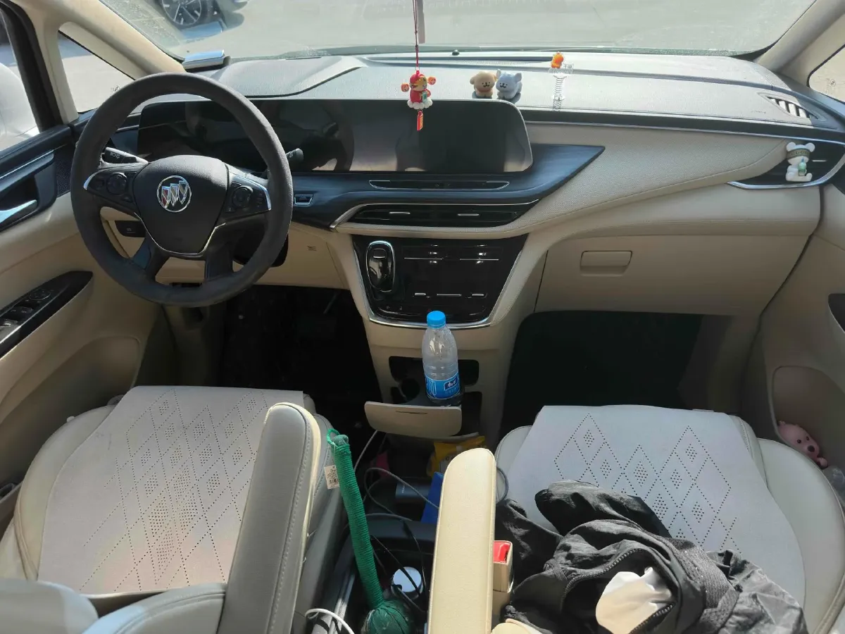 2023 Buick GL8 2.0T 237HP L4 9AT,autocango,china used car exporter,china ev exporter,chinese used car exporter,chinese used ev exporter