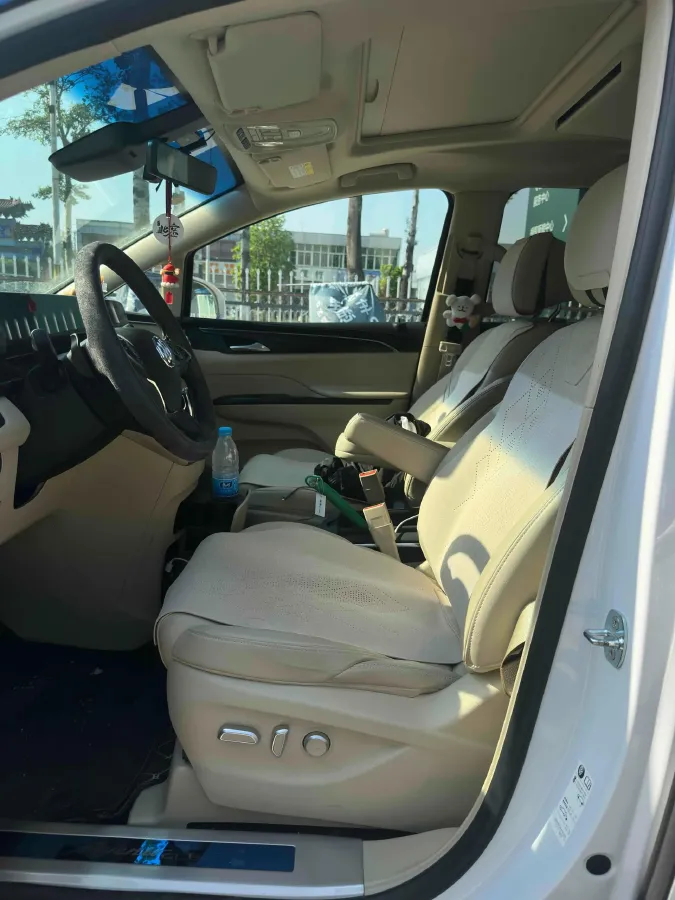 2023 Buick GL8 2.0T 237HP L4 9AT,autocango,china used car exporter,china ev exporter,chinese used car exporter,chinese used ev exporter