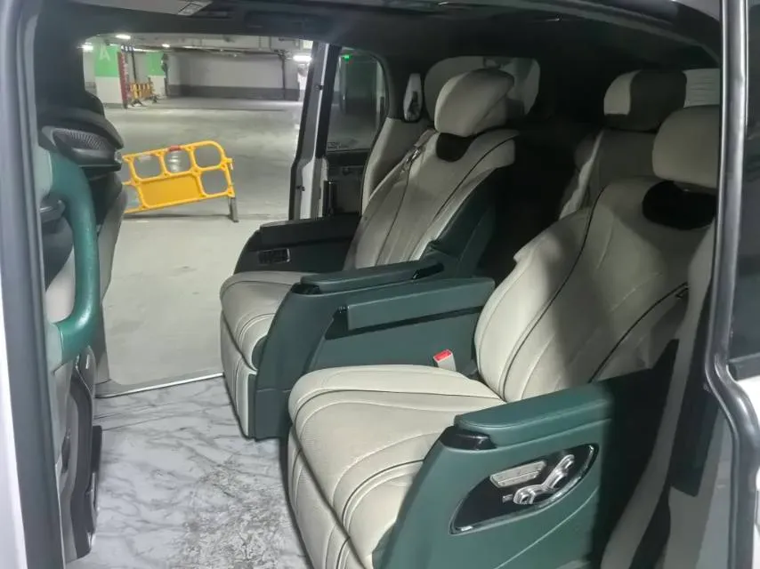 2021 Buick GL8 2.0T 237HP L4 9AT,autocango,china used car exporter,china ev exporter,chinese used car exporter,chinese used ev exporter