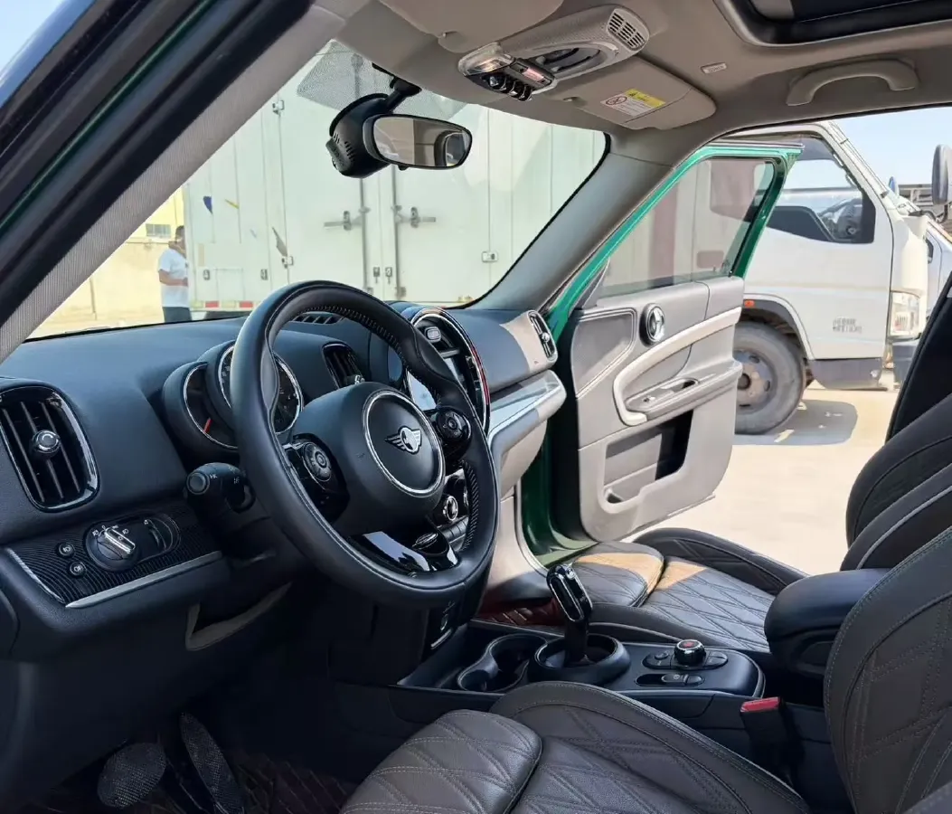 2019 MINI COUNTRYMAN 1.5T 136HP L3 8AT,autocango,china used car exporter,china ev exporter,chinese used car exporter,chinese used ev exporter