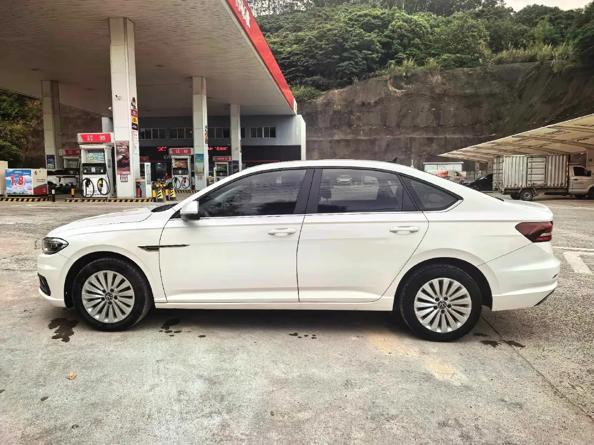 2021 Volkswagen Lavida 1.5L 113HP L4 6AT,autocango,china used car exporter,china ev exporter,chinese used car exporter,chinese used ev exporter