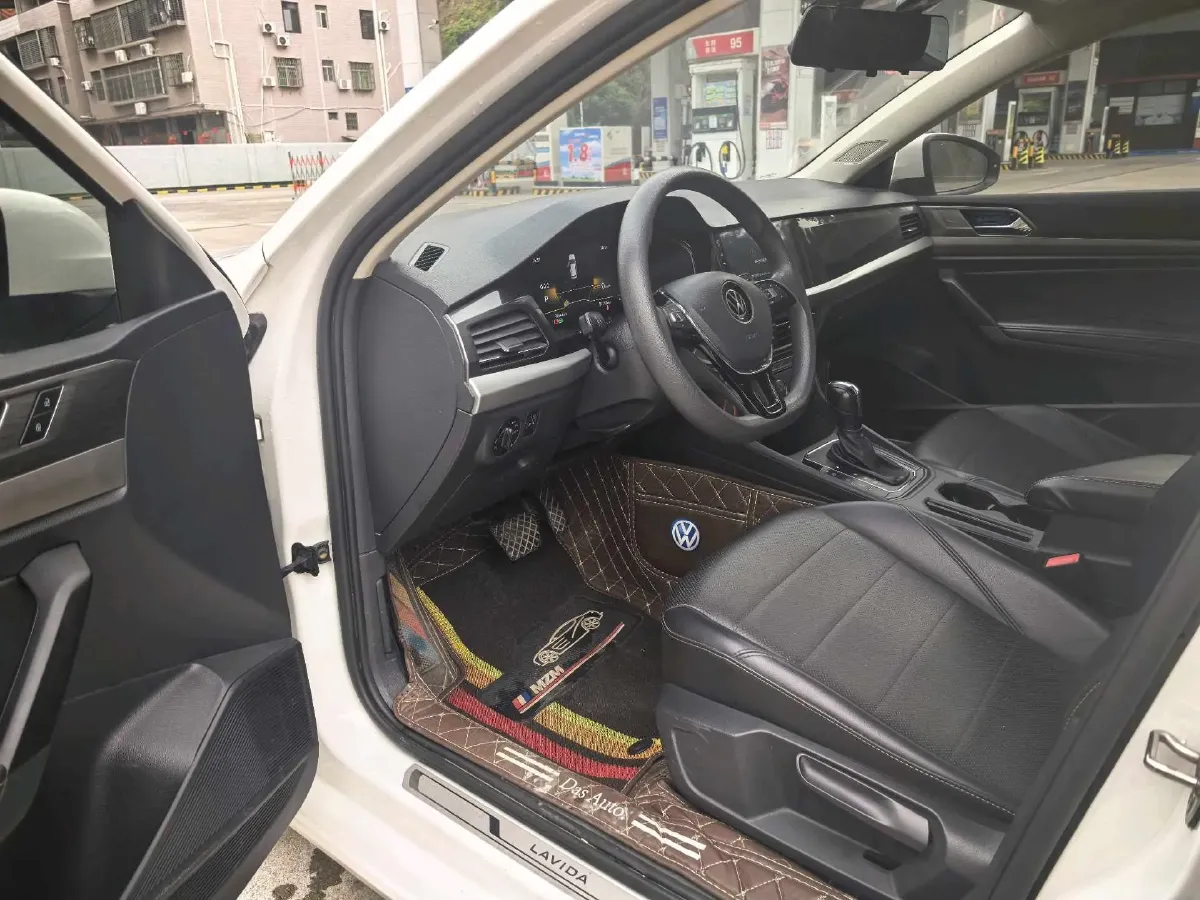 2021 Volkswagen Lavida 1.5L 113HP L4 6AT,autocango,china used car exporter,china ev exporter,chinese used car exporter,chinese used ev exporter