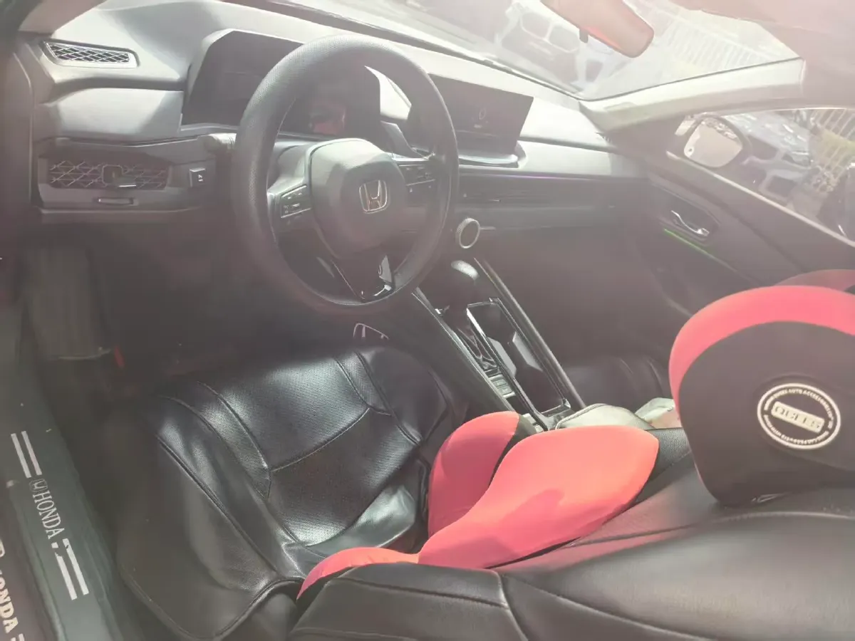 2023 Honda Accord 1.5T 192HP L4 CVT,autocango,china used car exporter,china ev exporter,chinese used car exporter,chinese used ev exporter