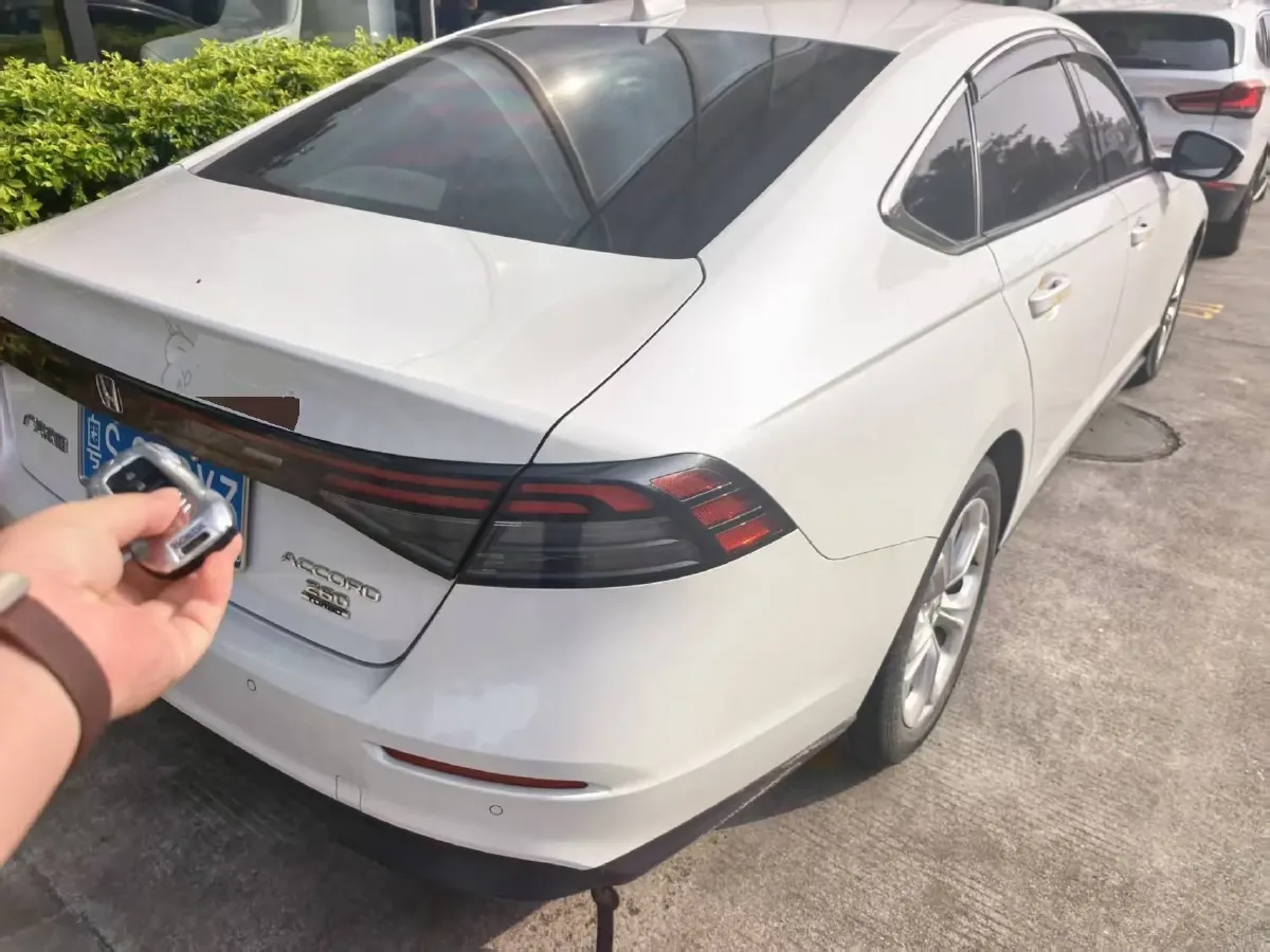 2023 Honda Accord 1.5T 192HP L4 CVT,autocango,china used car exporter,china ev exporter,chinese used car exporter,chinese used ev exporter