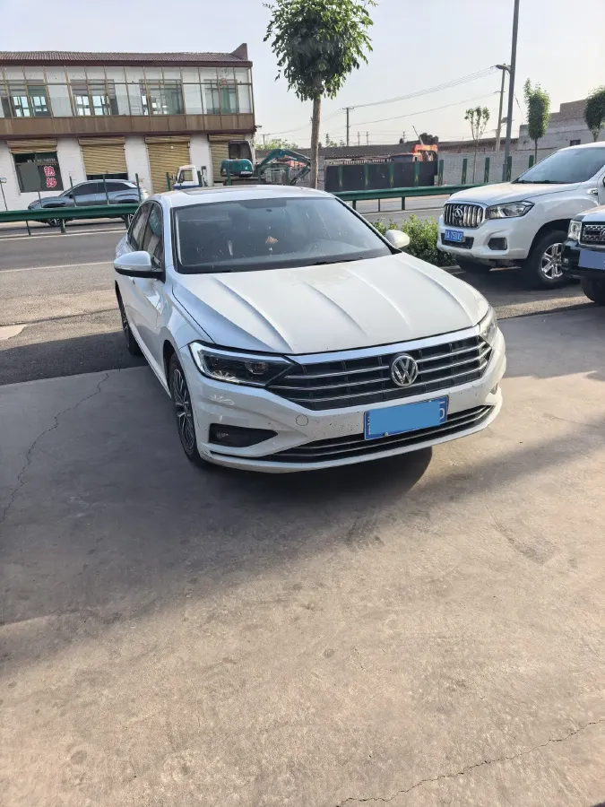 2019 MAXUS T70 2.0T 163HP L4 6AT,autocango,china used car exporter,china ev exporter,chinese used car exporter,chinese used ev exporter