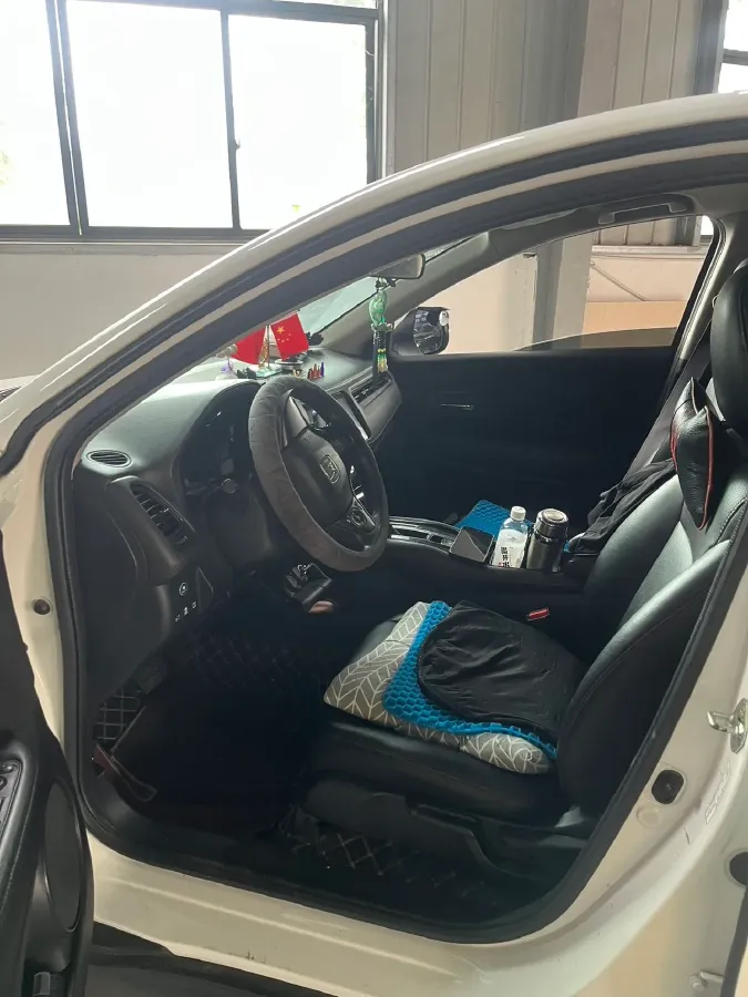 2020 Honda Vezel 1.5T 177HP L4 CVT,autocango,china used car exporter,china ev exporter,chinese used car exporter,chinese used ev exporter