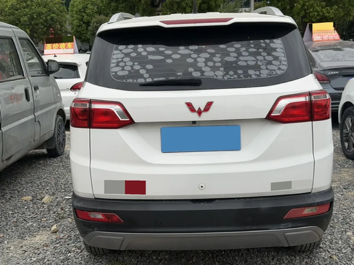 2018 WuLing HongGuang S3 1.5L 112HP L4 6MT,autocango,china used car exporter,china ev exporter,chinese used car exporter,chinese used ev exporter