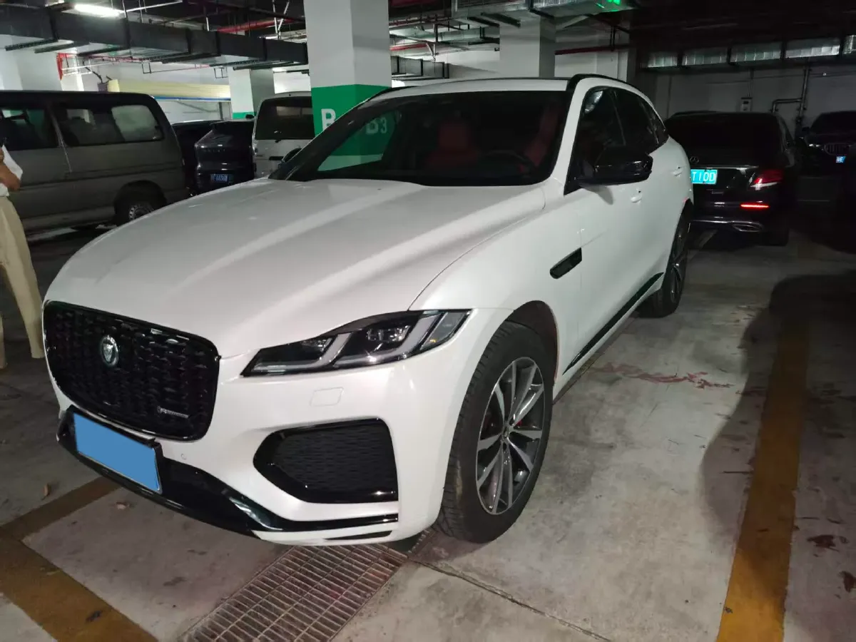2024 Jaguar F-PACE 2.0T 250HP L4 8AT,autocango,china used car exporter,china ev exporter,chinese used car exporter,chinese used ev exporter